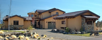 Picture of a House With a Courtyard