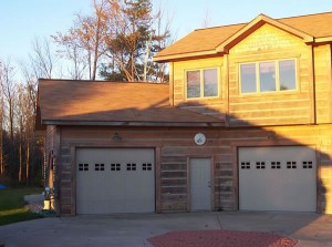 Picture 1 Of Guest House Garage 300x223 